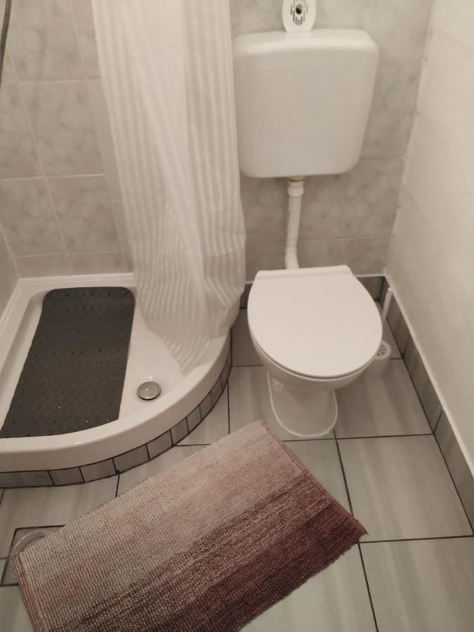 Apartmani Zlatko Пула Екстериор снимка