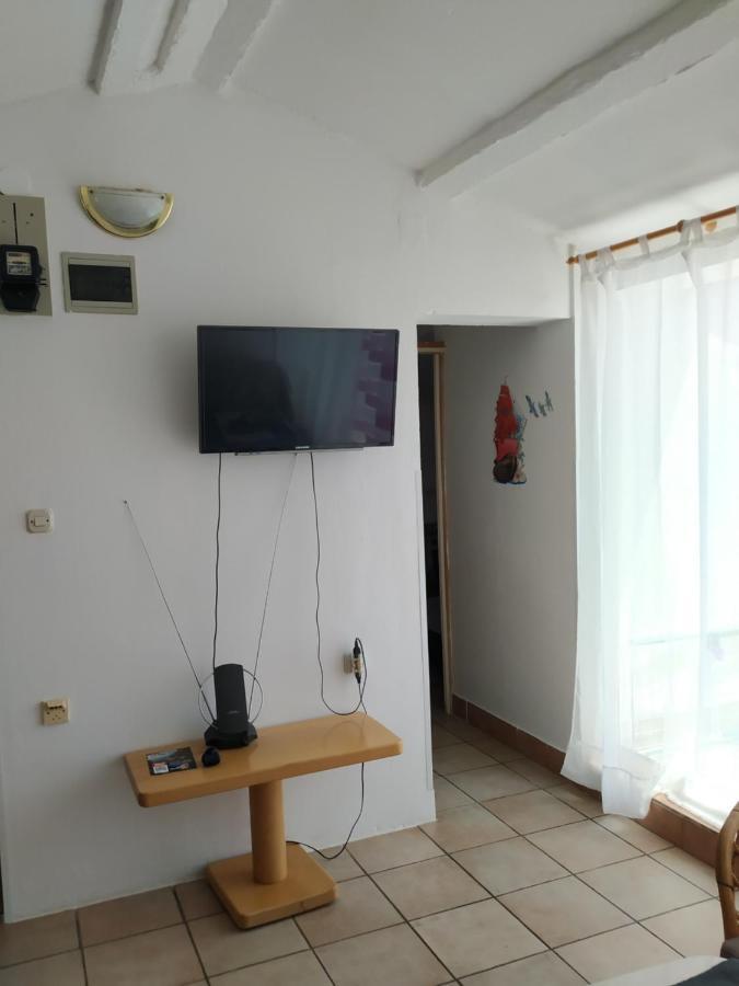 Apartmani Zlatko Пула Екстериор снимка