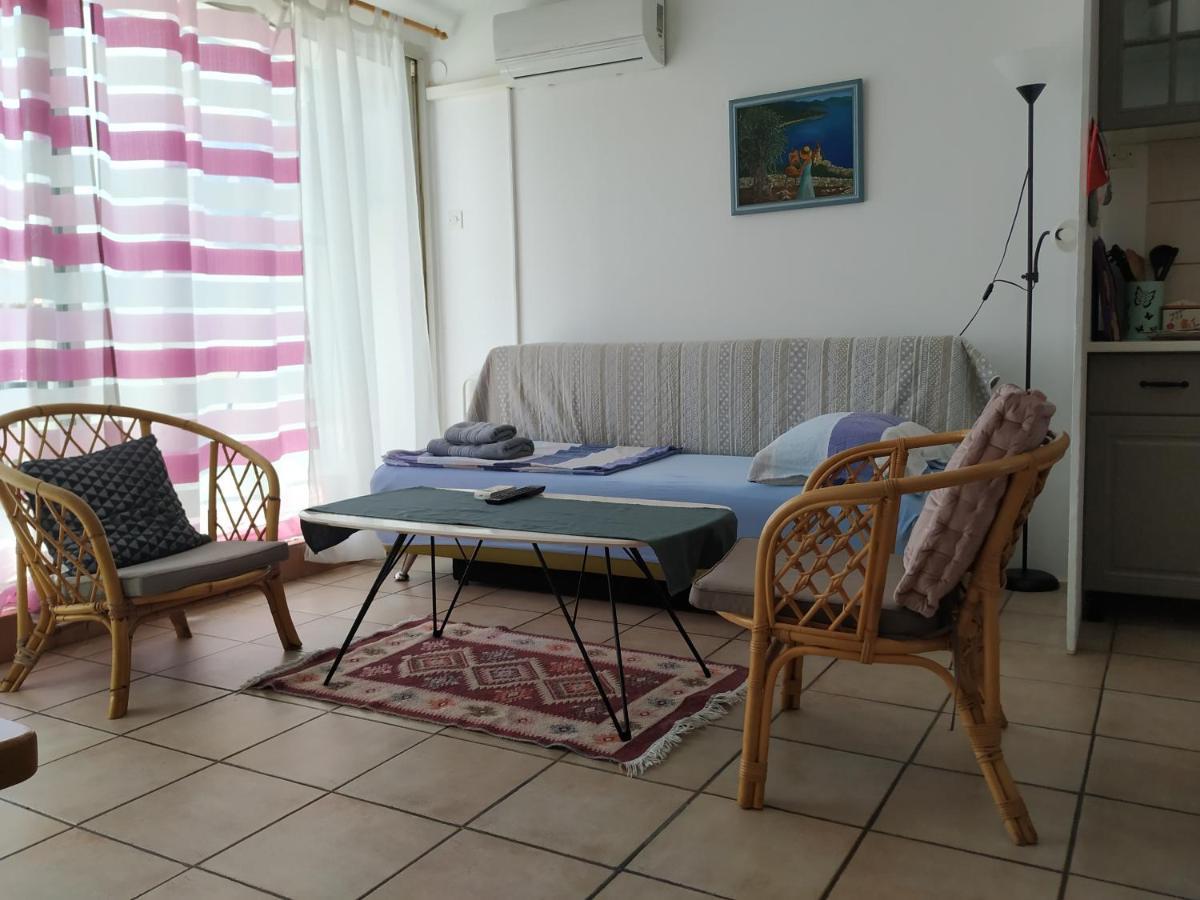 Apartmani Zlatko Пула Екстериор снимка